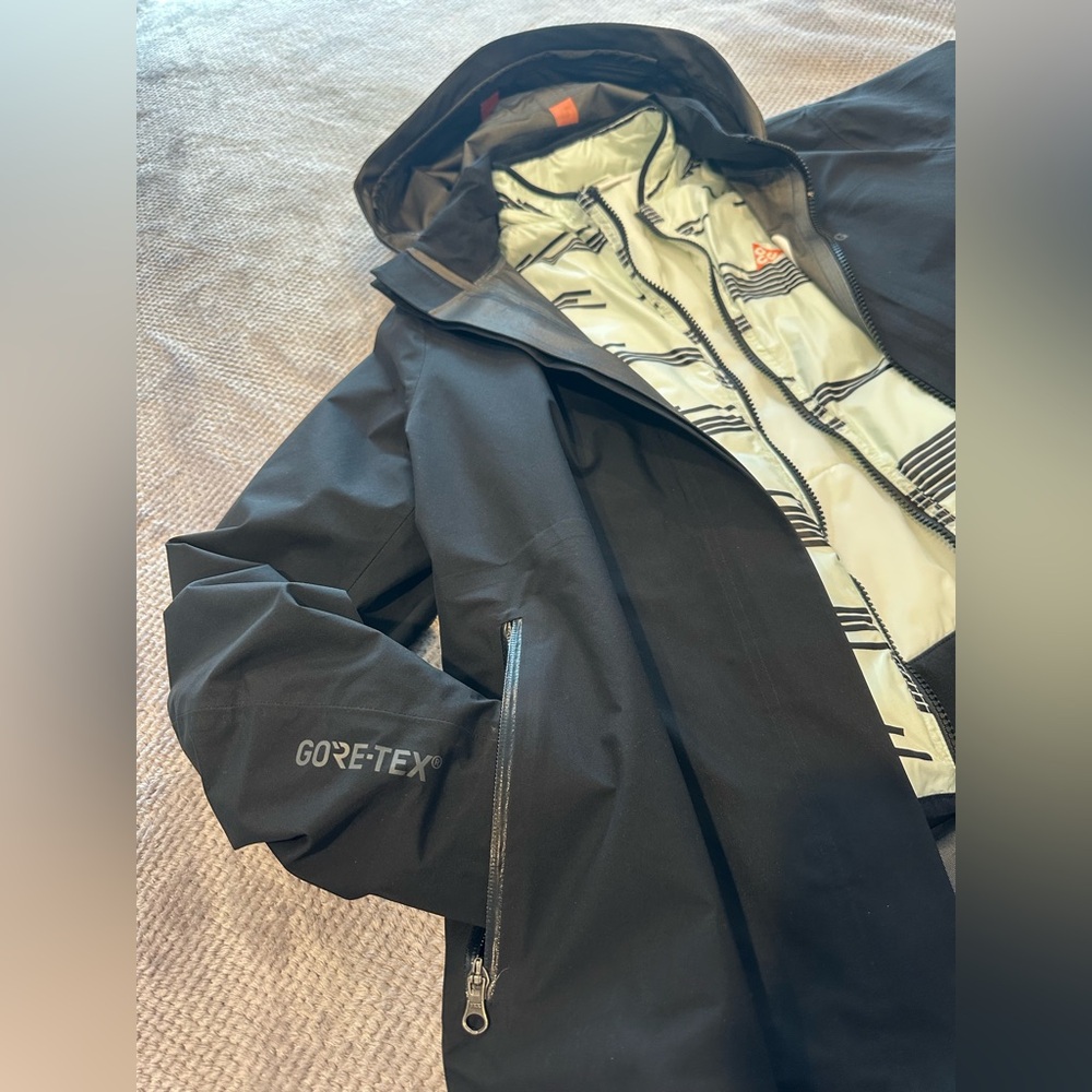 Nike Lab ACG 3-in-1 System Coat; Women’s; size M - Picture 16 of 16